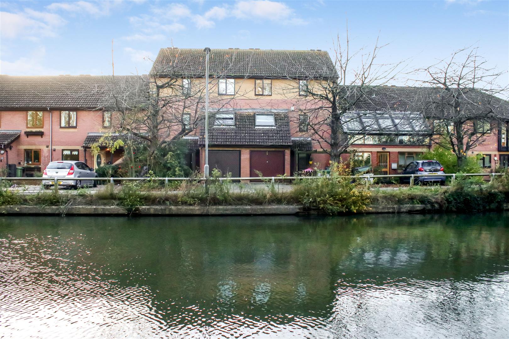 Woodley Headland, Peartree Bridge, Milton Keynes